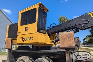2022 Tigercat  Log Loader
