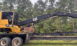 Caterpillar 559C Log Loader