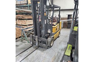 1999 Yale GLC050  Forklift