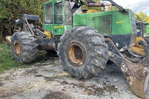 John Deere 848G  Skidder