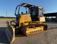 2023 John Deere 700L