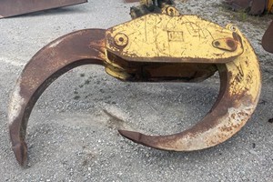 Caterpillar 525C grapple  Attachment-Logging