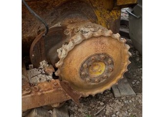John Deere 450H finals Part and Part Machine