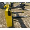 Caterpillar Quick attach loader forks Attachment