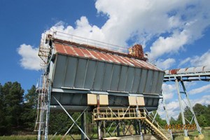 Unknown 90 Unit  Chip Bin