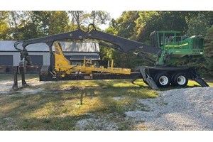 2015 John Deere 437D  Log Loader