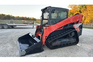 2018 Kubota SVL95-2  Skidsteer
