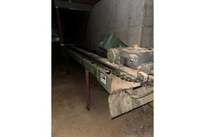 HMC  Conveyors-Barn Sweep