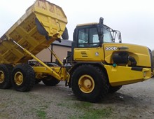 2004 John Deere 300d