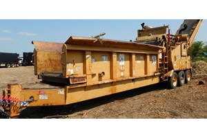 2002 Bandit 3680-horizontal-grinder  Mobile Wood Grinder