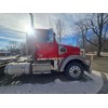 2015 Freightliner 122SD SemiTractor Truck