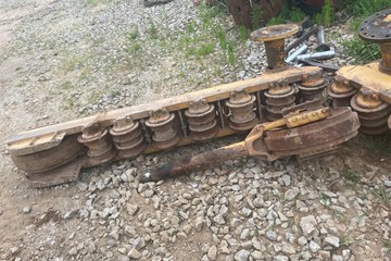 John Deere 700H track frames