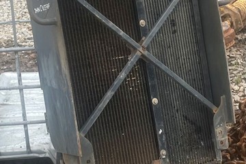 John Deere 700H Cooling package