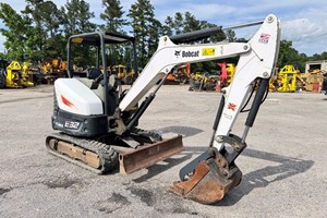 2018 Bobcat E32i  Excavator - Mini