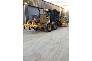 2025 John Deere 672G  Motor Grader
