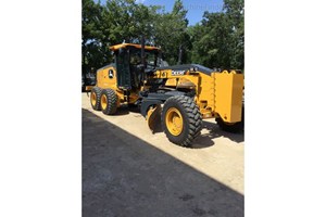 2025 John Deere 672G  Motor Grader