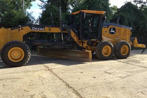 2025 John Deere 672G  Motor Grader