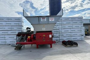 2002 Cresswood HF-60-75  Hogs and Wood Grinders
