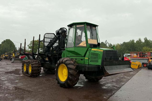 2014 John Deere 1010E Forwarder
