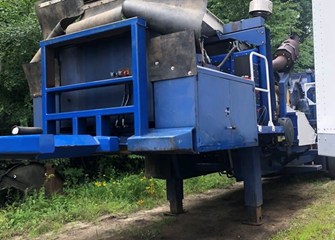 2010 Peterson 4300B Mobile Wood Chipper
