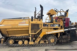 2001 Caterpillar AP-650B  Paver