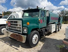 1997 International 2754