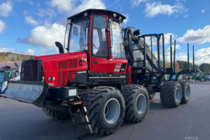 2021 Komatsu 845  Forwarder