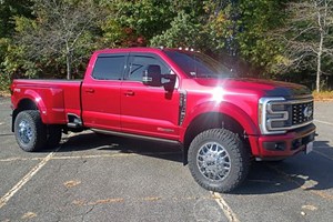 2025 Ford F450  Automotive