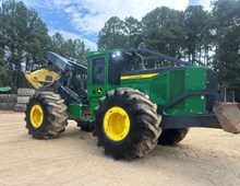2021 John Deere 748LII