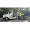 2023 Kenworth T880 SemiTractor Truck