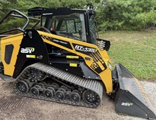 2023 ASV RT135F