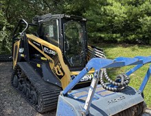 2023 ASV RT135F