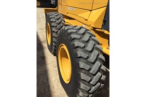 2025 John Deere 672G  Motor Grader