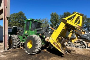 John Deere 843L  Part and Part Machine