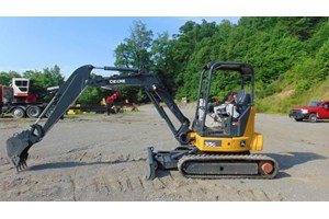 2015 John Deere 35G Excavator - Mini
