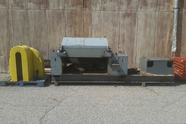 Montgomery Industries 50HD-HZF Hogs and Wood Grinders