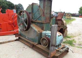Bush 60in 3Knife Stationary Wood Chipper