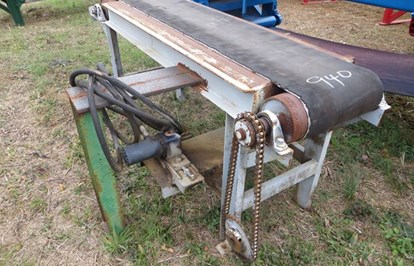 Unknown 6 ft Conveyors Belt