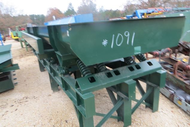 Dynamic Action 23 ft Vibrating Conveyor