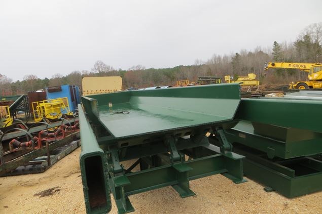 Dynamic Action 23 ft Vibrating Conveyor
