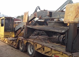 1999 Tigercat 230 Part and Part Machine