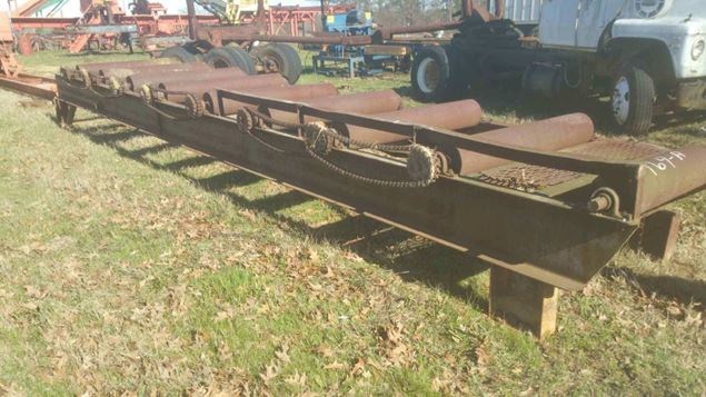 Unknown 28ft Live Roll Conveyors