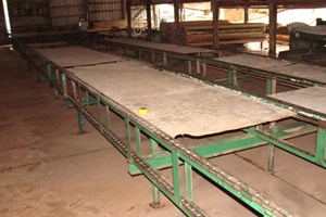Unknown 78ft 4 Strand Green Chain  Conveyor Board Dealing