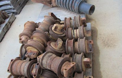John Deere Rollers/Idlers Part and Part Machine
