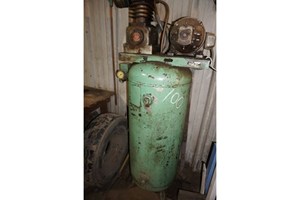 Unknown 5HP  Air Compressor