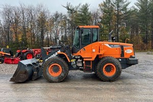 2018 Doosan DL220-5  Wheel Loader