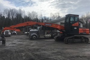 2023 Doosan DX225LL  Log Loader