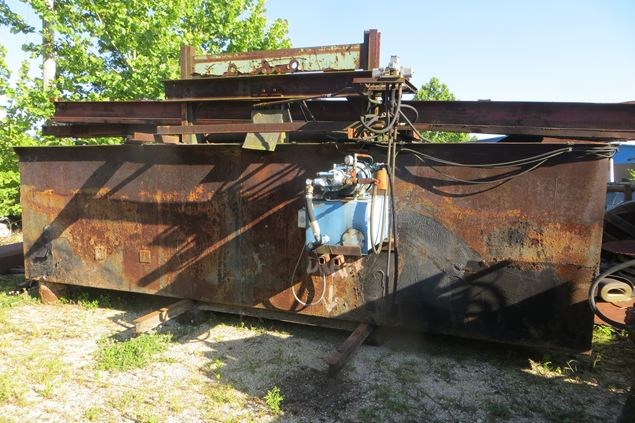 Unknown 5ft x 19ft Dip Tank