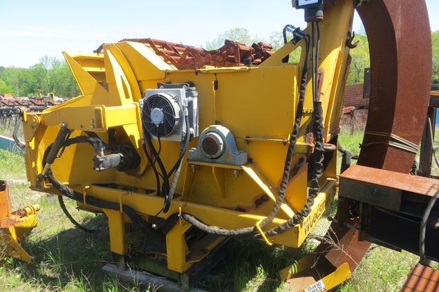 Woodsman 790 Hogs and Wood Grinders