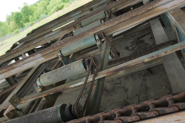 Unknown 71ft Conveyor Board Dealing